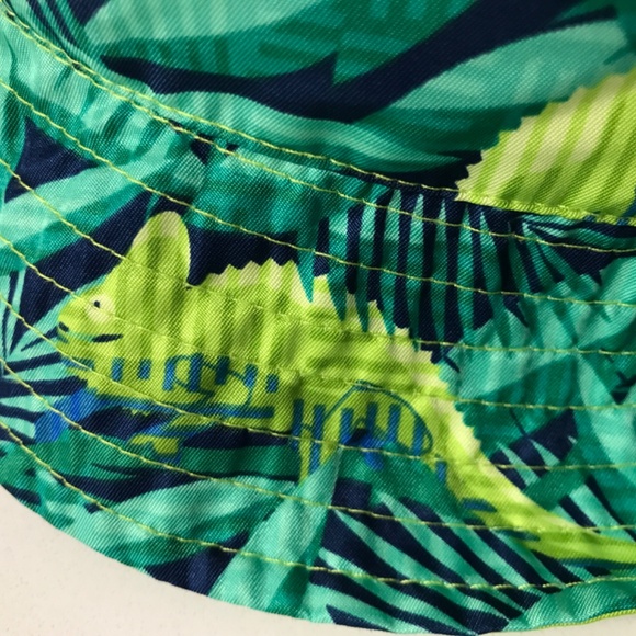 UV Skins Kids Bucket hat Size 5 NWOT Reversible Jungle Chameleon / Lime - Picture 8 of 11